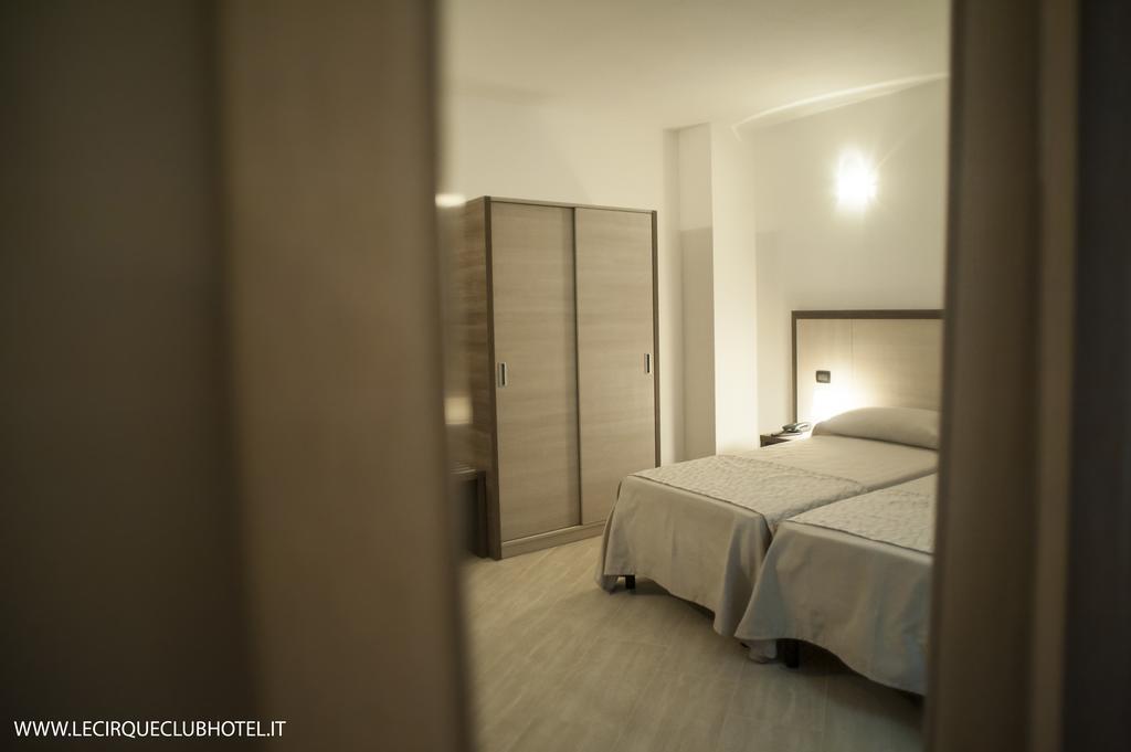 Hotel Lido Inn Lido di Camaiore Exteriör bild